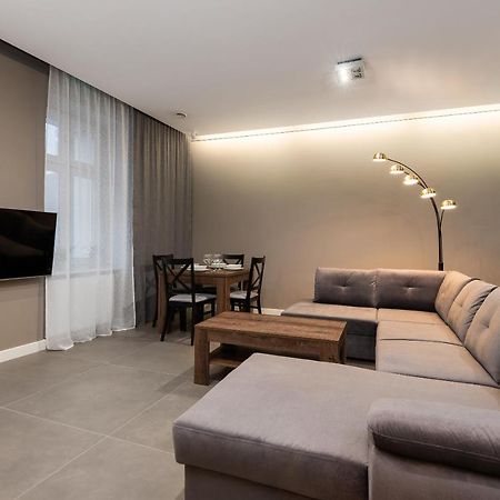 Apartament Platynowy - Centrum Gliwic Z Parkingiem Гливице Экстерьер фото