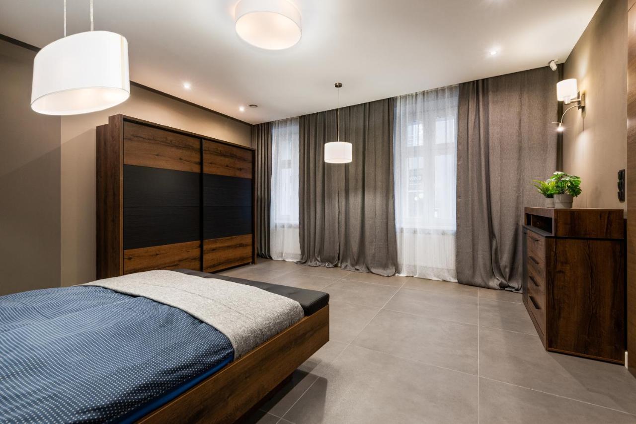 Apartament Platynowy - Centrum Gliwic Z Parkingiem Гливице Экстерьер фото